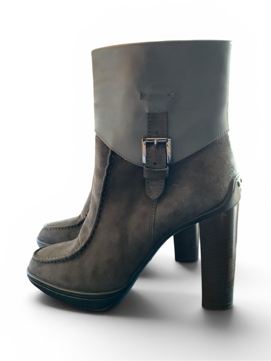 Tod's Shoes - TOD’S Grey Suede Leather Ankle Boots